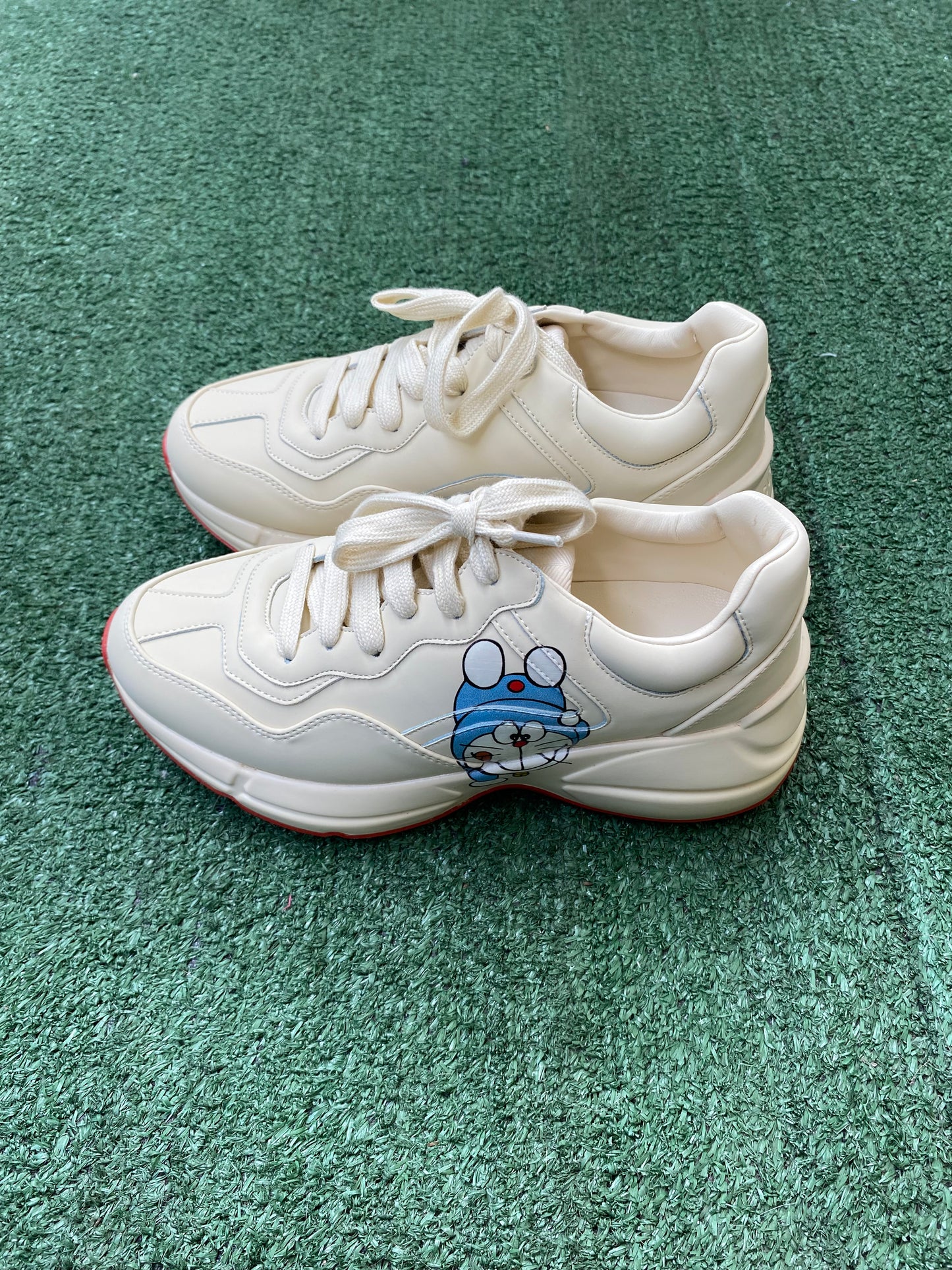 Gucci sneakers