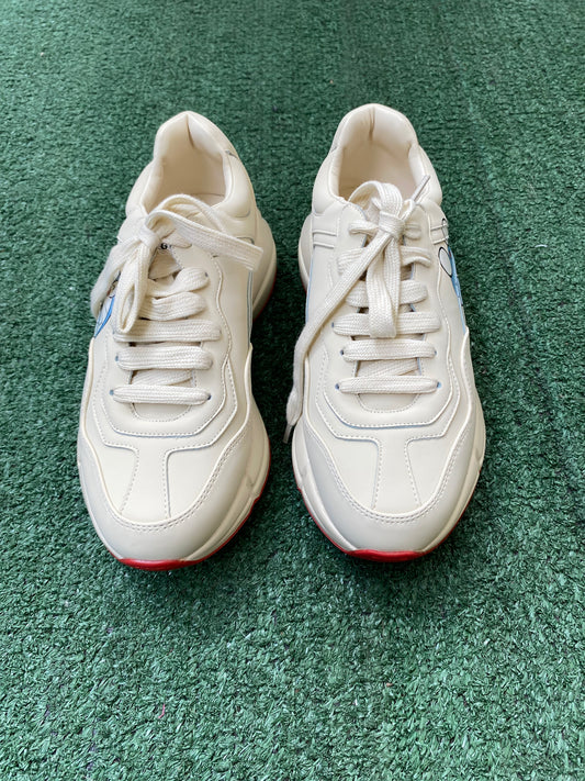 Gucci sneakers